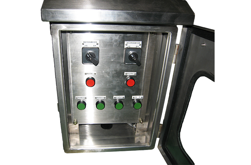 ���P� ������